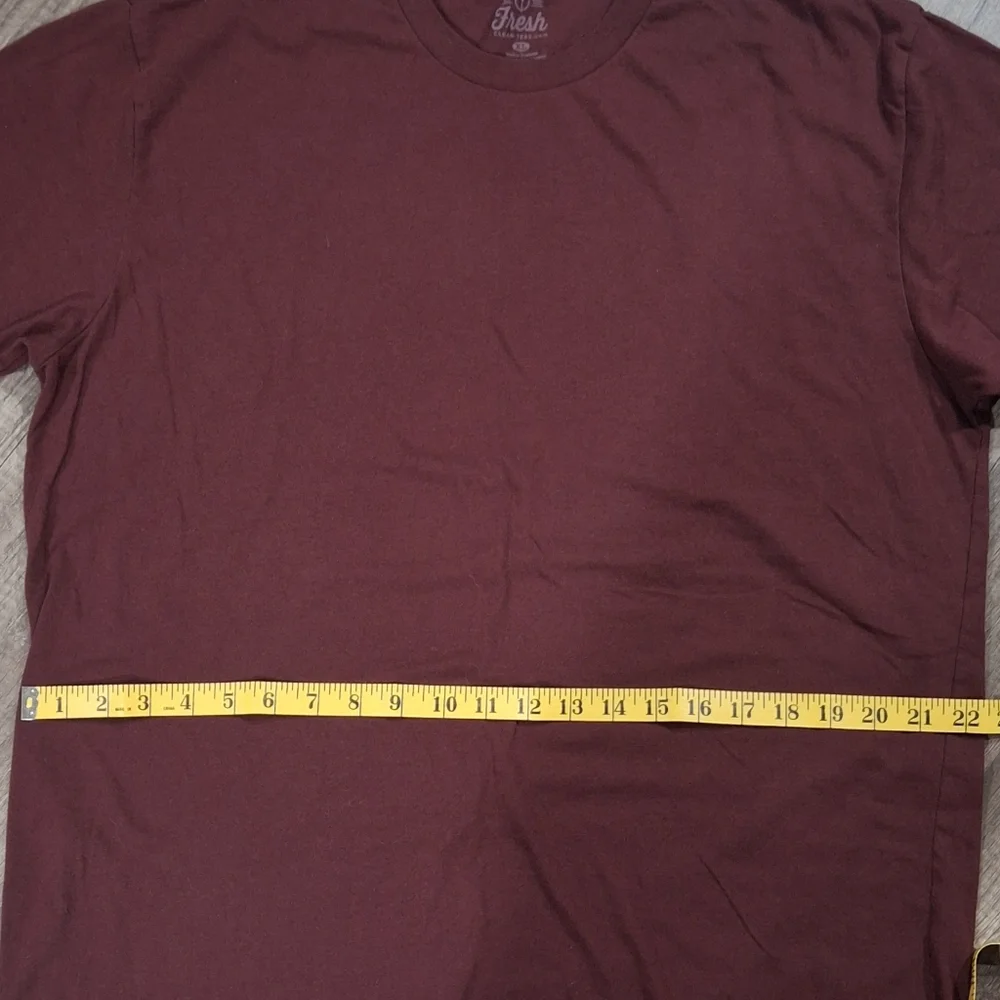 fresh Men's Short Sleeve Crewneck Tees - Black, Navy, Charcoal, Burgundy - Picture 5 of 6